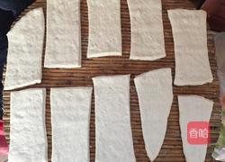 炸面鱼的做法图解5