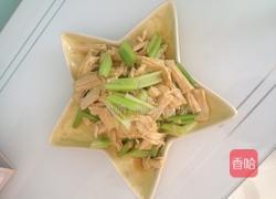 西芹炒腐竹的做法图解5