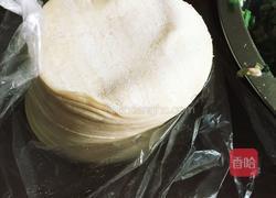 韭菜猪肉饺玉米猪肉饺的做法图解1