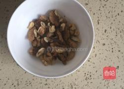核桃蔓越梅饼干的做法图解2