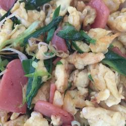 大蒜方腿鸡蛋的做法[图]