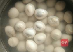 糖醋虎皮鹌鹑蛋的做法图解2