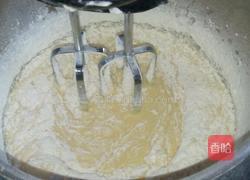 海绵葡萄干夹心蛋糕块的做法图解4