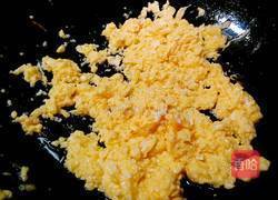 鸡蛋韭菜盒子的做法图解7