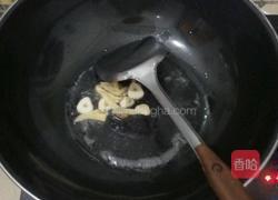  西兰花炒肉片的做法图解5