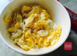 蛋炒饭的做法图解2