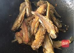 红烧小黄鱼的做法图解6