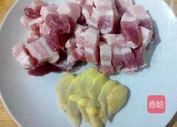 猪肉苦麦汤的做法图解1