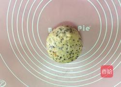 芝麻核桃麻薯面包的做法图解5