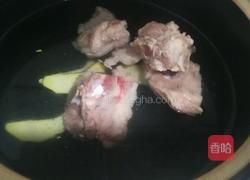 虫草花芡实煲龙骨猪心汤的做法图解1
