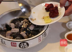 花旗参红枣炖鸡汤的做法图解6