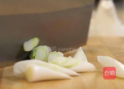 酱烧鸡块的做法图解2