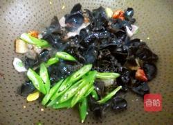 木耳炒肉的做法图解7