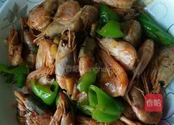 青椒炒虾的做法图解4