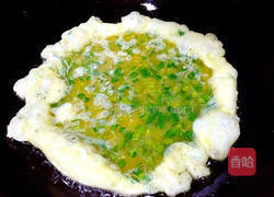 香椿苗炒鸡蛋的做法图解4