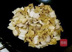 五花肉焖菜干的做法图解6