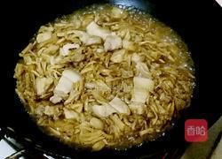 五花肉焖菜干的做法图解7