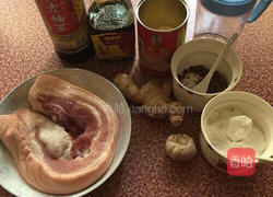 卤五花肉（电高压锅版）的做法图解1