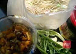 重口味酱拌面的做法图解1