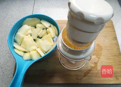 新榨苹果汁的做法图解5