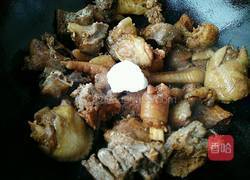 小鸡炖榛蘑的做法图解7