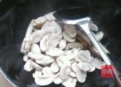 双菇干腐肉片的做法图解12