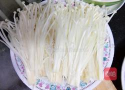 蒜蓉金针菇的做法图解1