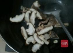 芹菜炒鱿鱼的做法图解11