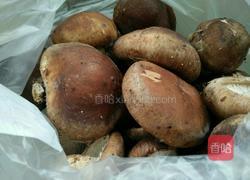 油麦菜烧香菇的做法图解2