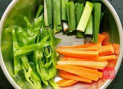 菇菇与小鲜肉的做法图解2