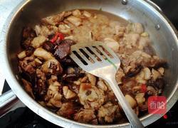 香菇蚝油焖鸡肉的做法图解12