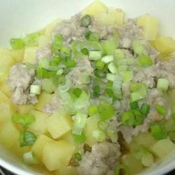 土豆蒸肉碎的做法[图]