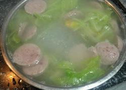 大白菜火腿肠粉丝汤