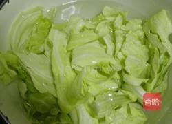 大白菜火腿肠粉丝汤的做法图解2