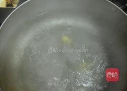 大白菜火腿肠粉丝汤的做法图解4