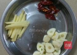 青红翠瓜肉片的做法图解4