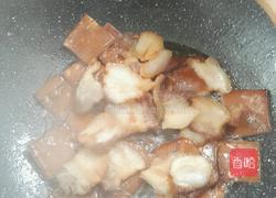 香干芹菜红椒炒回锅肉的做法图解3