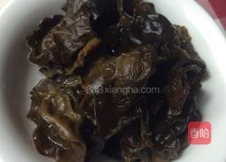 难以忘怀的木耳粉的做法图解3
