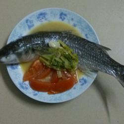 蕃茄煮乌鱼的做法[图]
