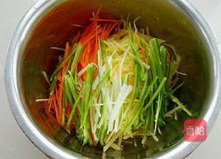 凉拌酸辣土豆丝的做法图解4