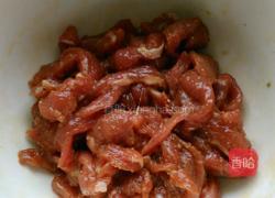 青椒肉丝炒面的做法图解1