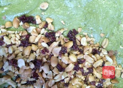 抹茶味牛轧糖的做法图解6