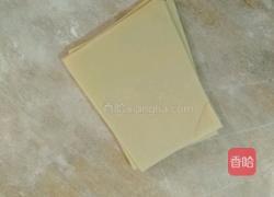 炸混沌皮的做法图解1