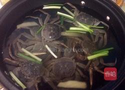 水煮河蟹的做法图解5