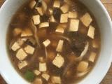 平菇豆腐汤的做法[图]