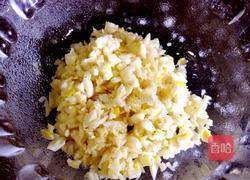 烂蒜肥肠的做法图解6