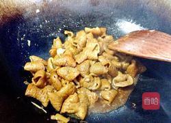 烂蒜肥肠的做法图解11