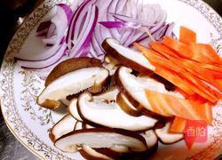 培根芹菜炒杂蔬的做法图解3