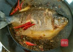 (自创)麻辣鲳鱼的做法图解3