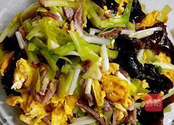 韭黄木耳炒鸡蛋的做法图解7